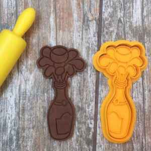 Вырубка + штамп "Бутылка шампанского"