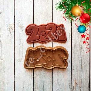 Вырубка со штампом "2021"