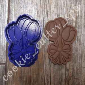 Вырубка + штамп "Букет тюльпанов"