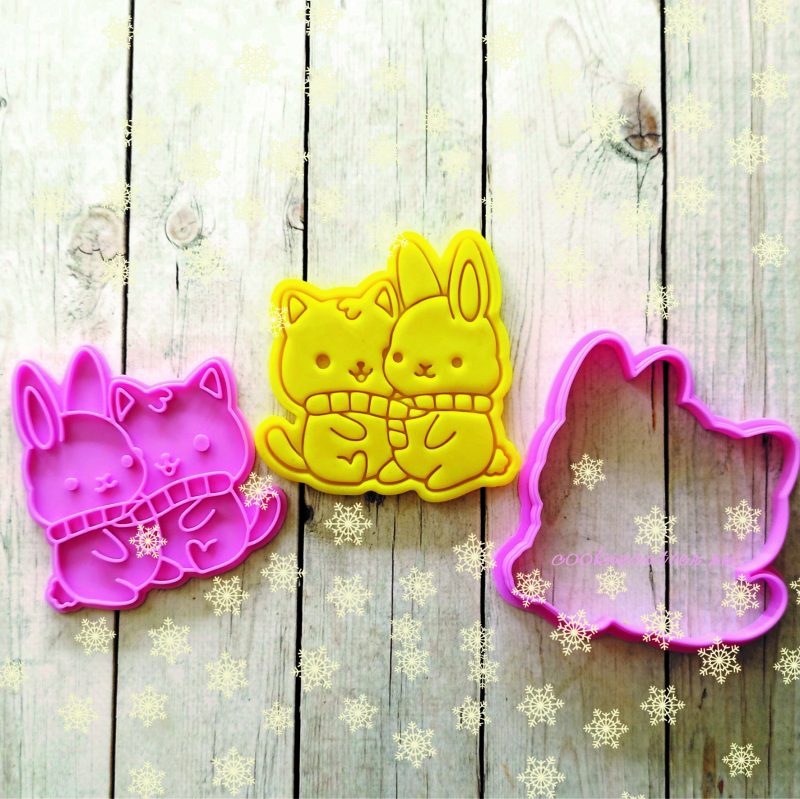 Вырубка со штампом "Зайка с котенком"